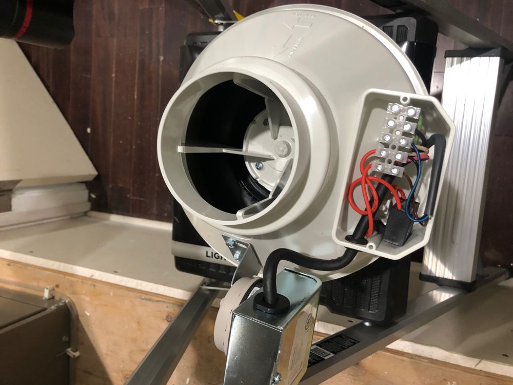 Inline duct fan installation during vent service